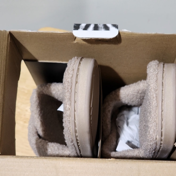 Jenni Intimates Cozy Slippers in Toffee Candy ~ Sz. XL(11-12) NIB🪷 - Picture 7 of 8